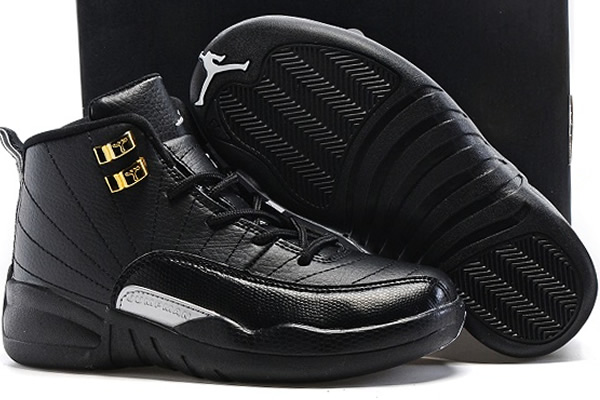 Kids Jordan 12-010
